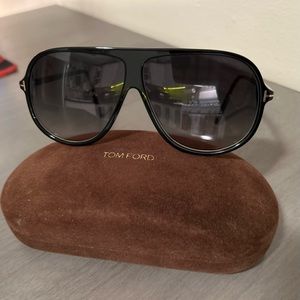 Tom Ford sun glasses never worn unisex